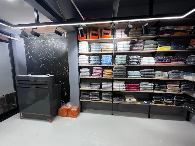 Conquer clotheing ( Best Mens wear óutlet )